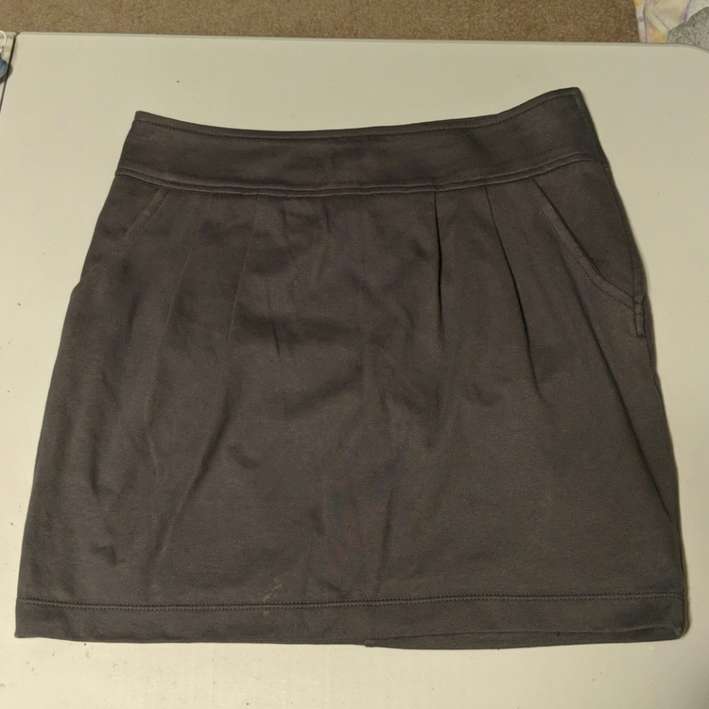 Charcoal mini skirt